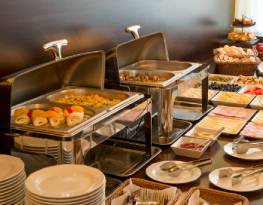 KRAKUS hotell Krakow majutus restoran puhkus veepark Krakowis