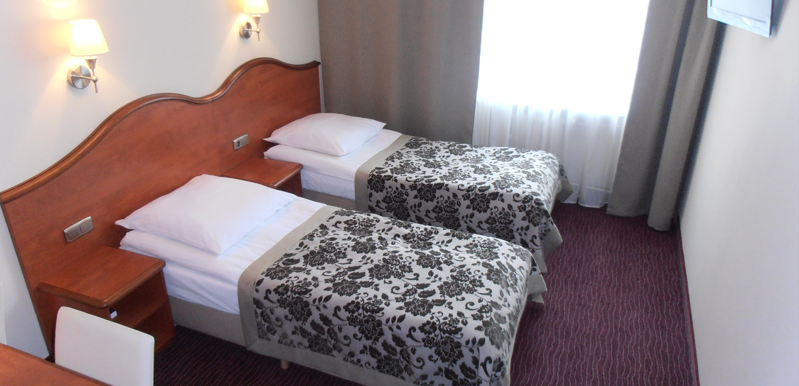 KRAKUS hotell Krakow majutus restoran puhkus veepark Krakowis